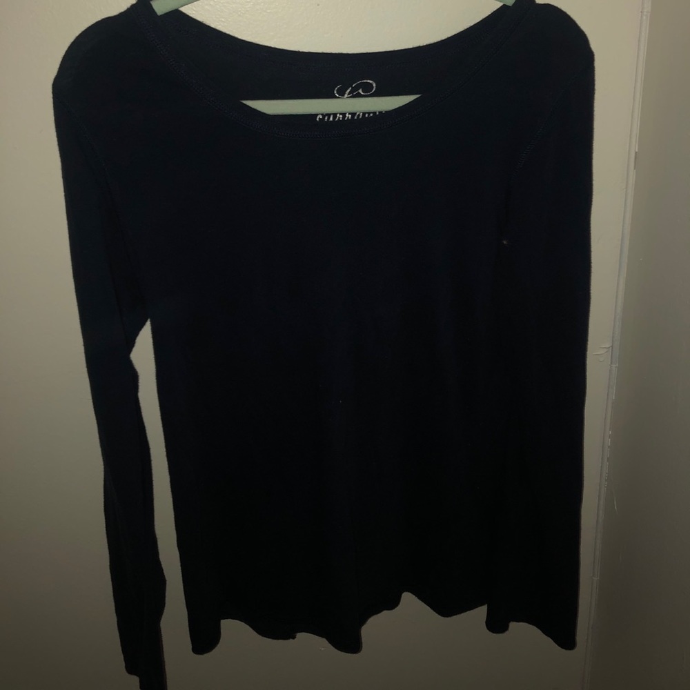 Navy tee